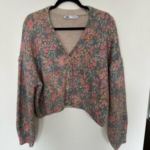 Zara floral sweater